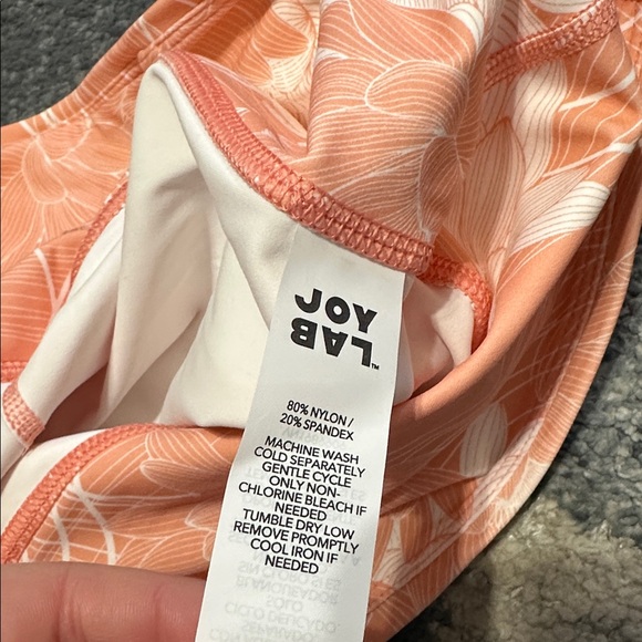 JoyLab Peach and White Floral Athletic Shorts - Picture 7 of 7